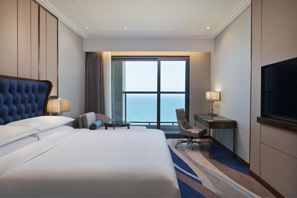 Four Points by Sheraton Danang 