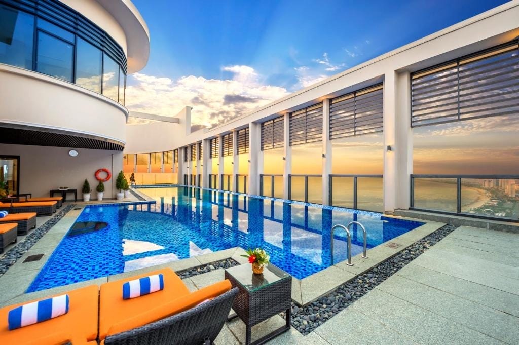 Altara Suites