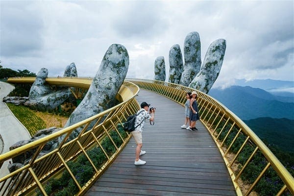 Cầu Vàng