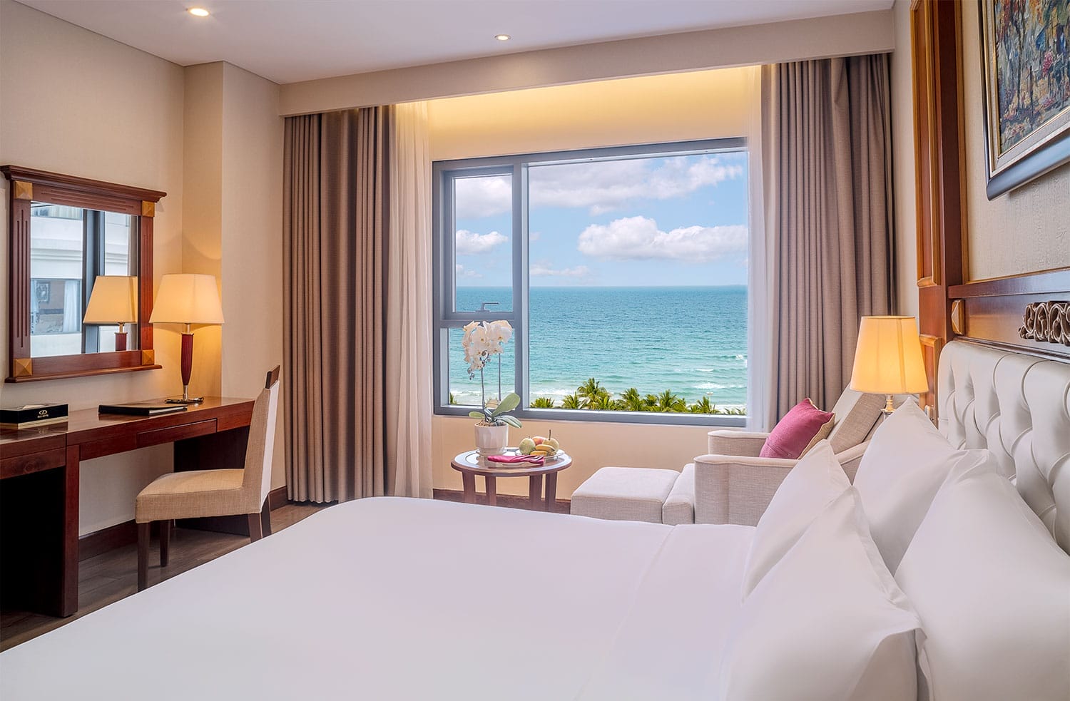 Khách sạn DLG Hotel