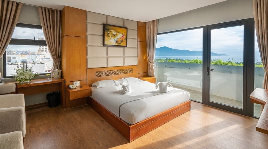 khách sạn Fansipan Đà Nẵng