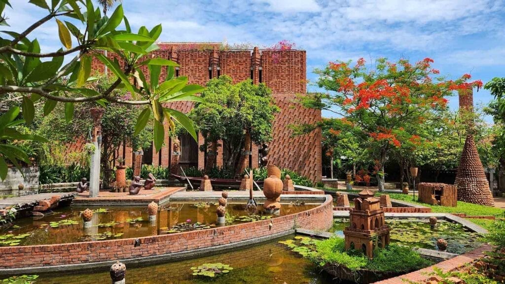 Giới thiệu đôi nét về làng gốm Thanh Hà