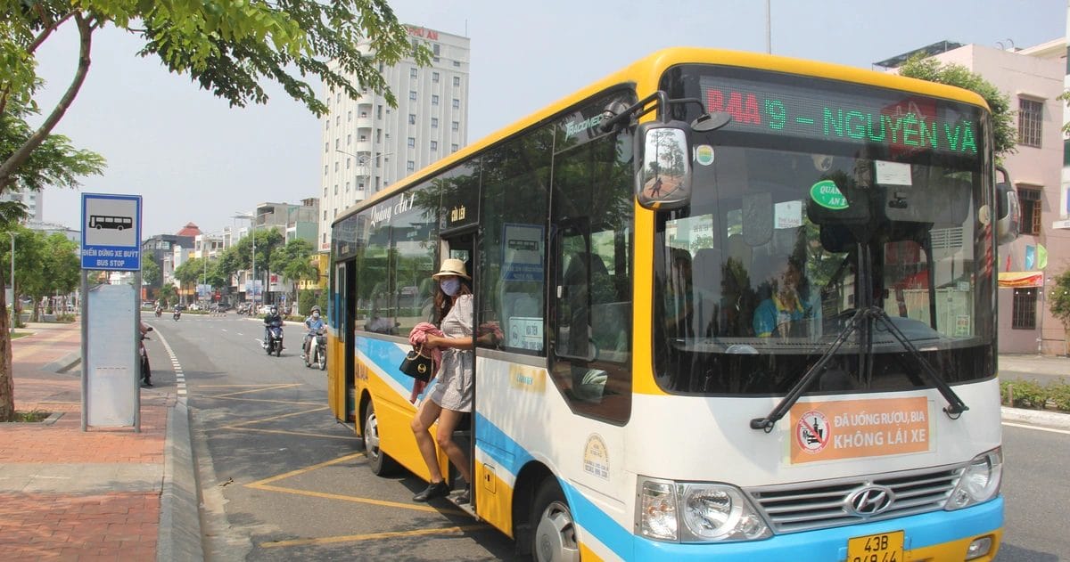 Xe bus