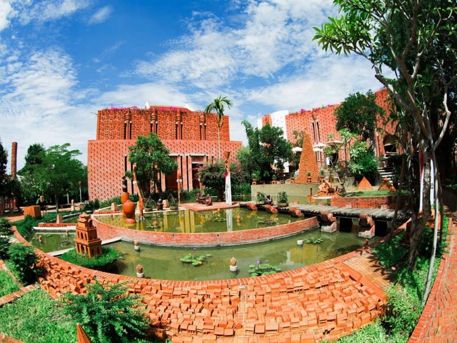 Giới thiệu đôi nét về làng gốm Thanh Hà
