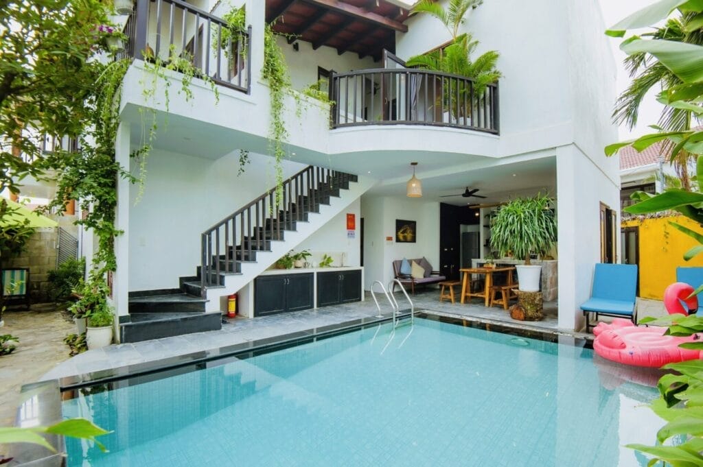 villa có hồ bơi Hội An