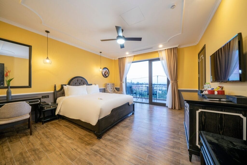 Top Khách Sạn Hội An Gần Biển Cửa Đại Cho Kỳ Nghỉ Dưỡng Yên Bình & Thoải Mái