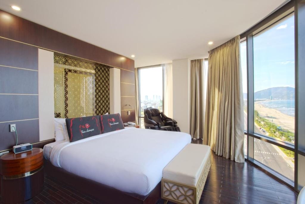 Top Khách Sạn Gần Pullman Đà Nẵng Đáng Ở Nhất Cho Kỳ Nghỉ Dưỡng Gần Biển