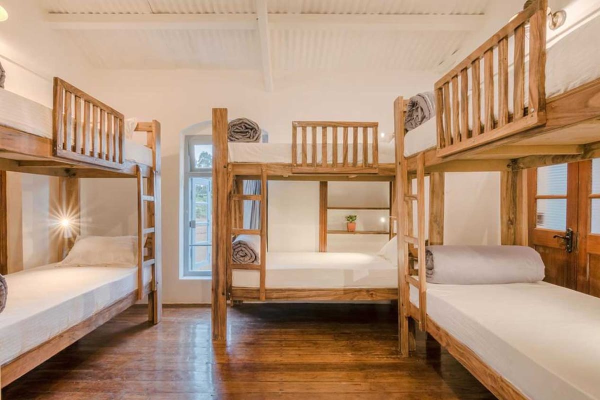 Apollo Hostel