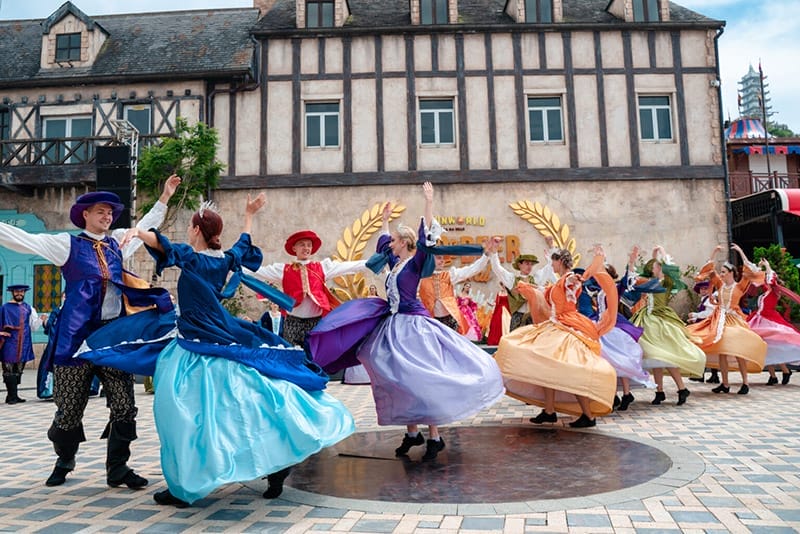 Carnival Bà Nà Hill Đà Nẵng
