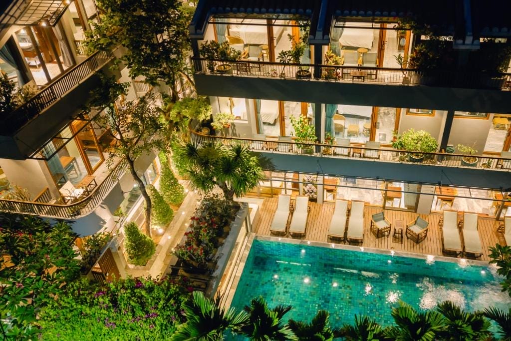 VILLA CHO NHÓM ĐÔNG NGƯỜI Ở HỘI AN