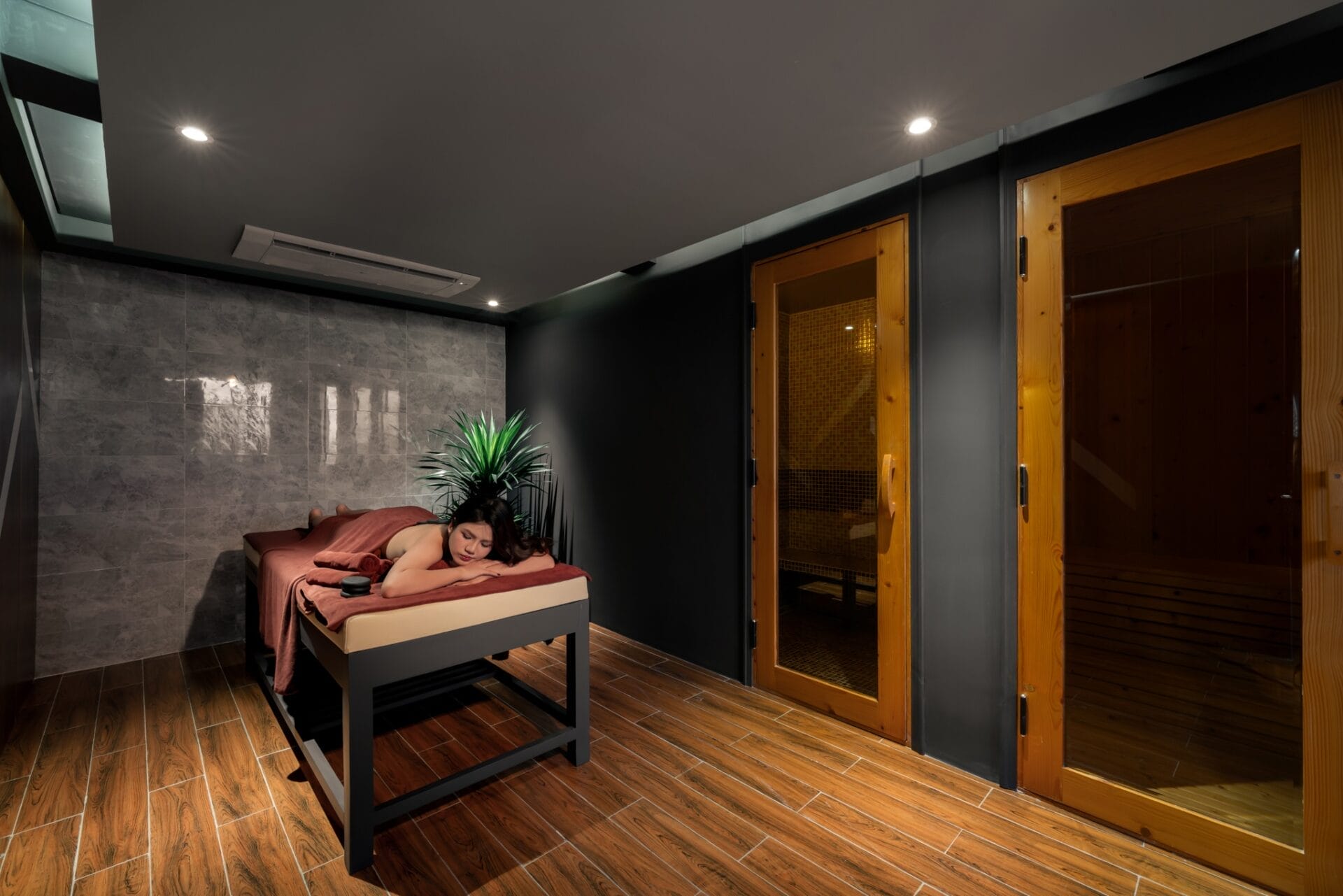 Rest Hotel and Apartment