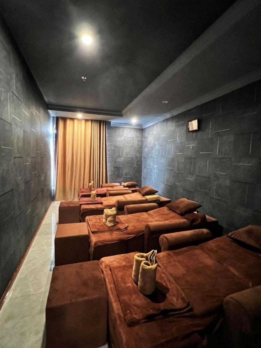 K Hotel Sauna and Massage