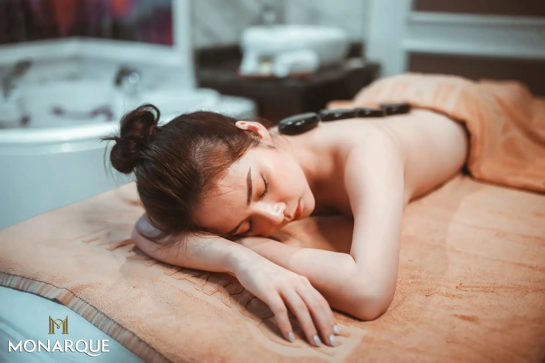 Monarque Hotel Danang