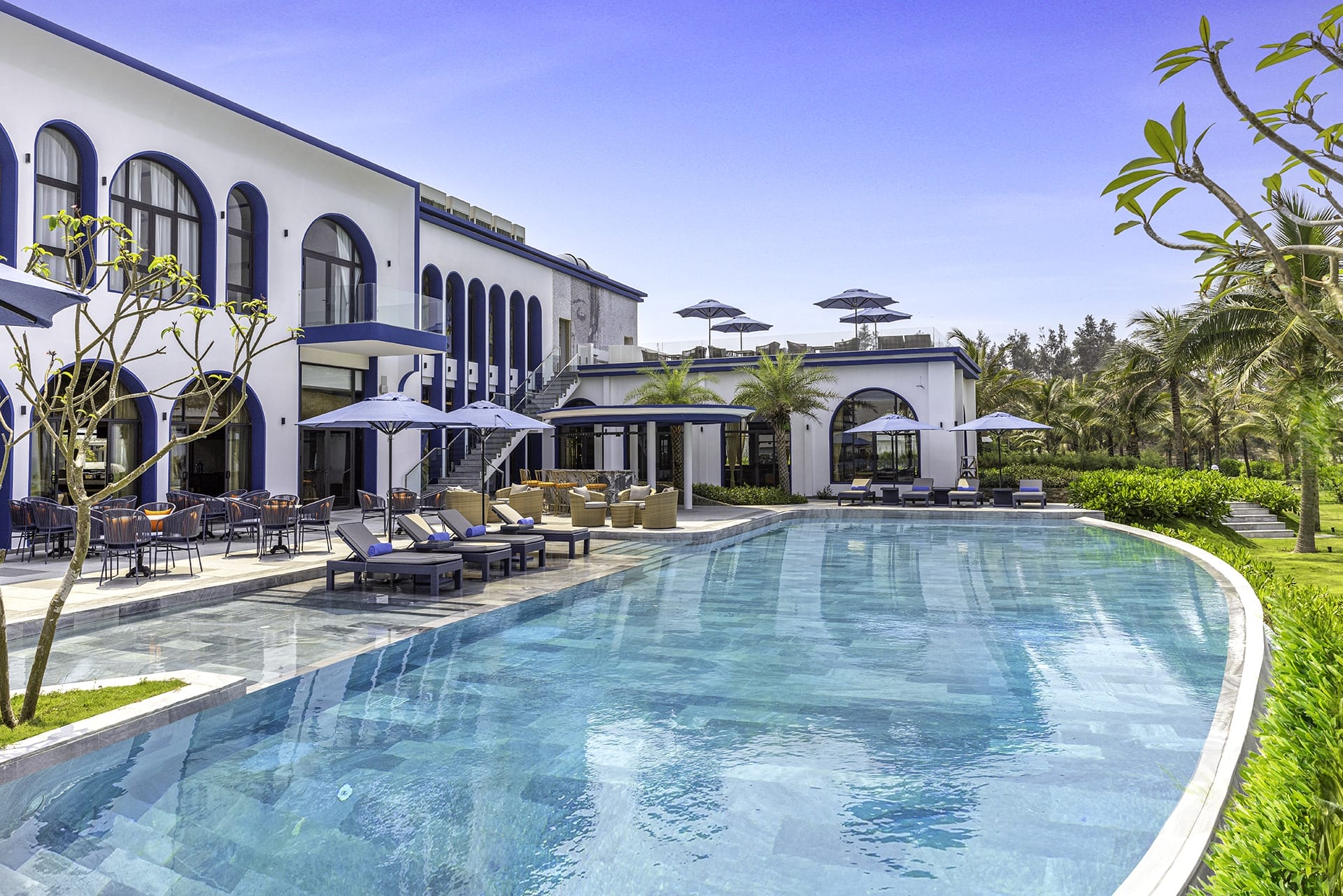 Royal Beachfront