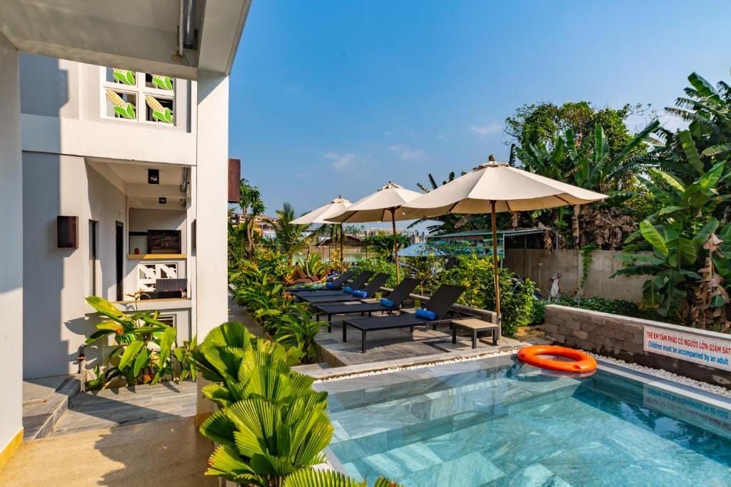 Hoi An Corn Riverside Villa 